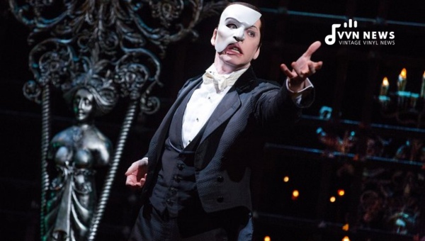 29 Best Musicals of All Time